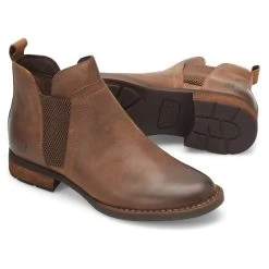 Born Women's BRENTA BOOTS - Brown