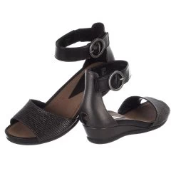 Earth Hera Sandals - Women's